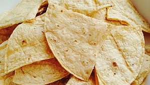 Crispy-Baked-Tortilla-Chips - © ProtectiveDiet.com