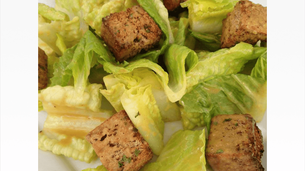 Caesar Salad - © ProtectiveDiet.com