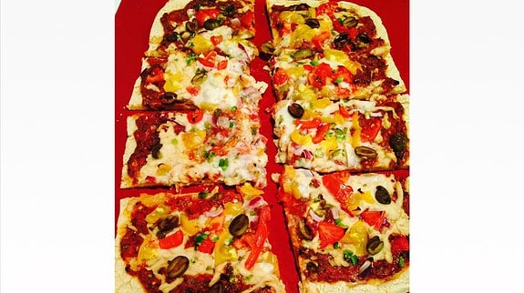 Mexican Pizza3 - © ProtectiveDiet.com