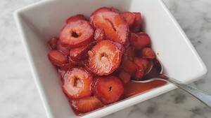 Sugar-Free Macerated Strawberries Premium PD Recipe