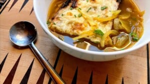 French Onion Soup with Cheeze Croutes Premium PD Recipe